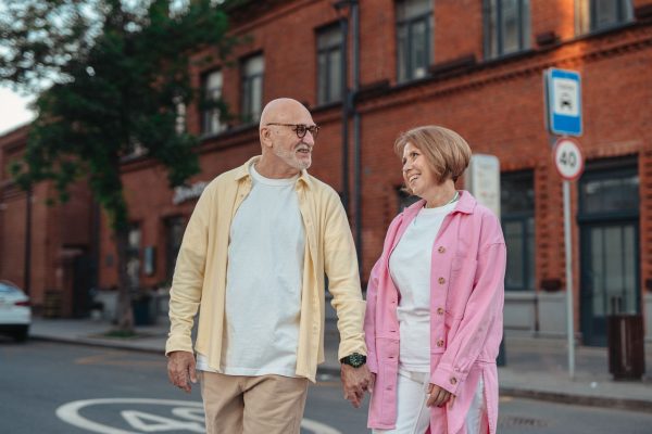 Senior Citizen FD vs SCSS: Best Returns for Retirees